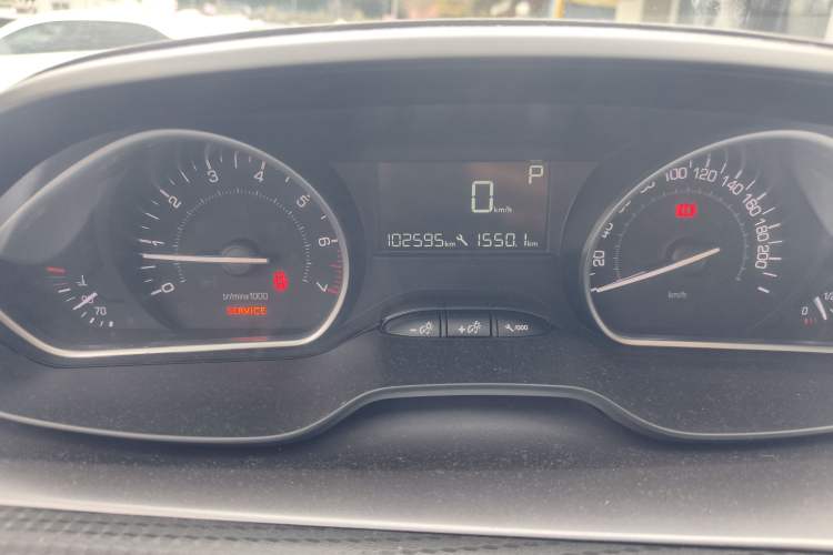 Used Peugeot 2008 2014 1.6L Automatic Fashion Edition