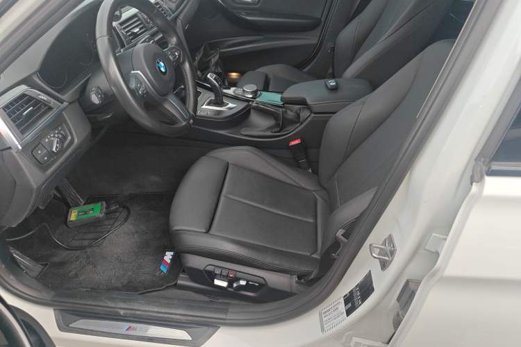 Used BMW 3 Series 2018 320Li Leading Model M Sport Package