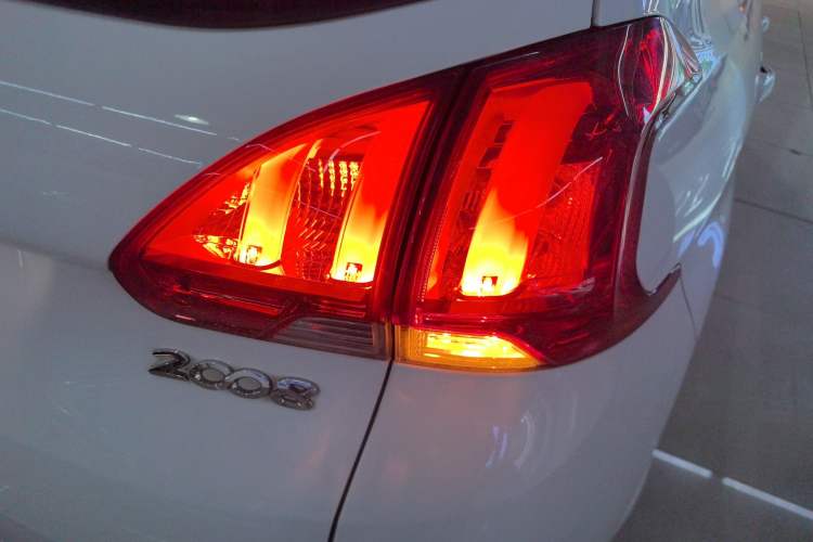 Used Peugeot 2008 2014 1.6L Automatic Fashion Edition