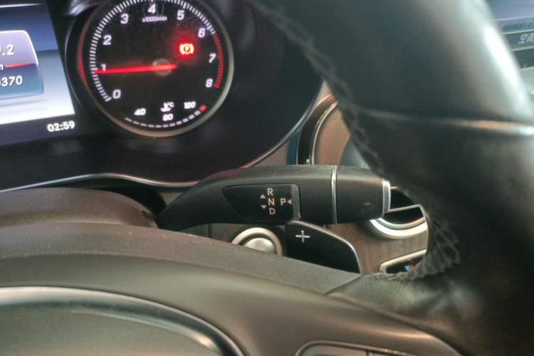 Used Mercedes-Benz GLC 2019 Refreshed GLC 300 L 4MATIC Dynamic Edition
