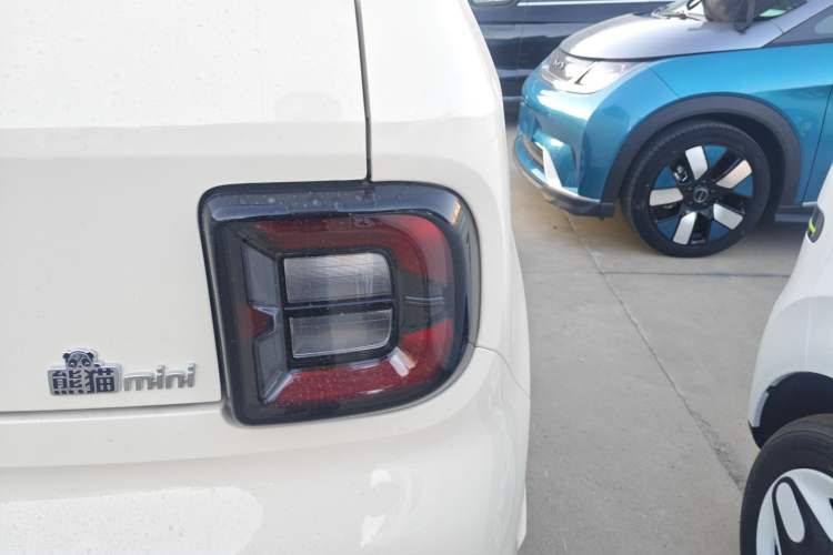 Used  Panda 2025 210 km – Yuanqi Bear
