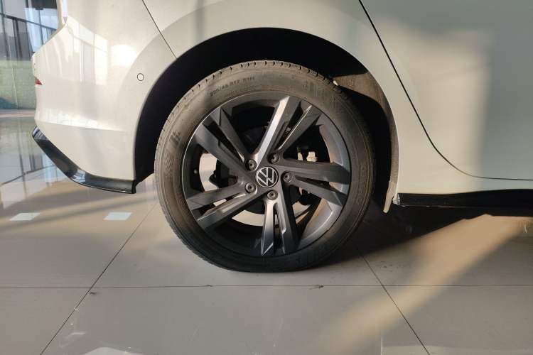 Used Volkswagen Golf 2021 280TSI DSG R-Line
