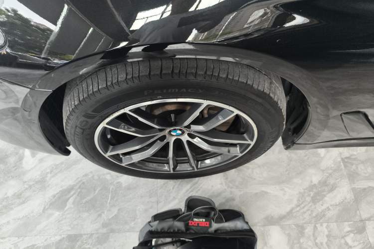 Used BMW 5 Series 2022 Restyled 525Li M Sport Package
