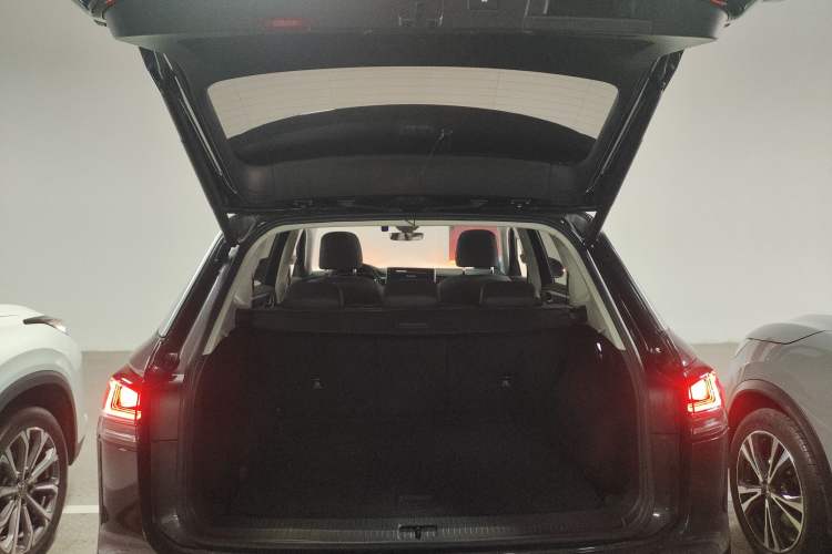 Used Volkswagen Tayron 2024 330TSI Two-Wheel Drive Luxury Plus Advanced Version
