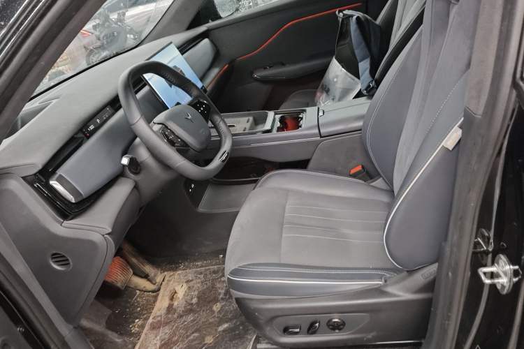 Used VOYAH COURAGE 2024 Four-Wheel Drive Global Edition
