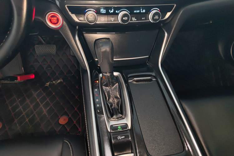 Used Honda Inspire 2019 260TURBO Elegant Edition China VI Emission Standard
