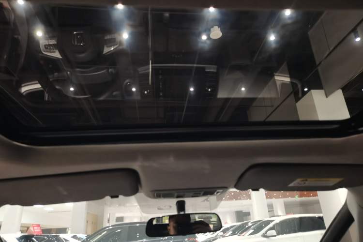 Used Honda Fit 2022 1.5L CVT Trendy Sunroof Edition