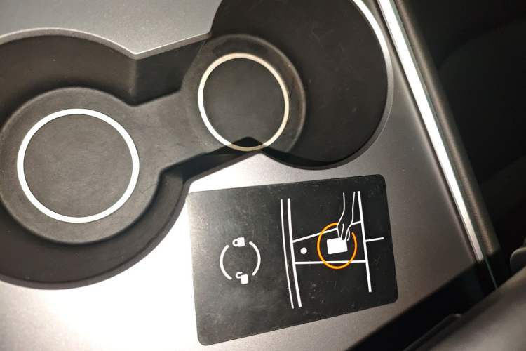 Used Tesla Model Y 2024 Rear-Wheel-Drive Version
