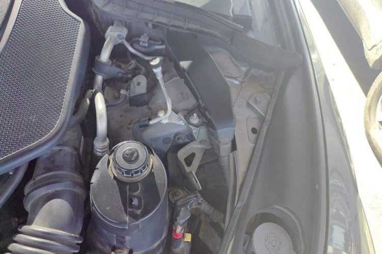 Used Infiniti Q50L 2016 2.0T Comfort Edition
