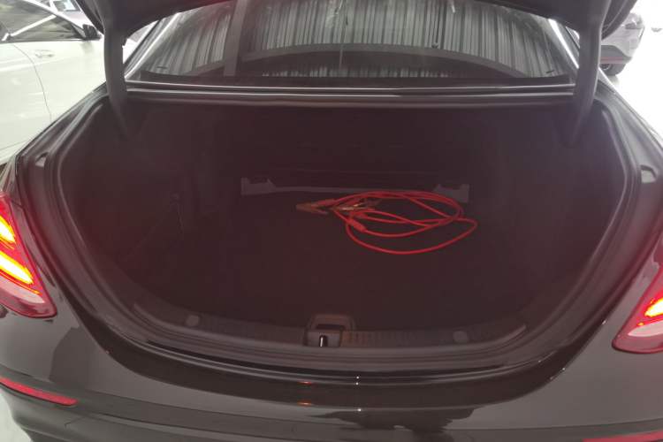 Used Mercedes-Benz E-Class 2019 E 200 L Sport Edition
