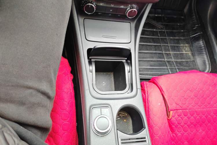 Used Mercedes-Benz GLA 2016 GLA 200 Fashion Model
