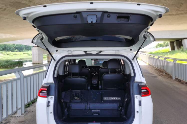 Used GAC Trumpchi M6 2021 PRO 270T DCT Luxury Edition
