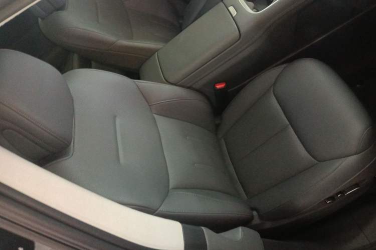 Used XPeng G6 2025 625 Long-Range Max Flagship Edition
