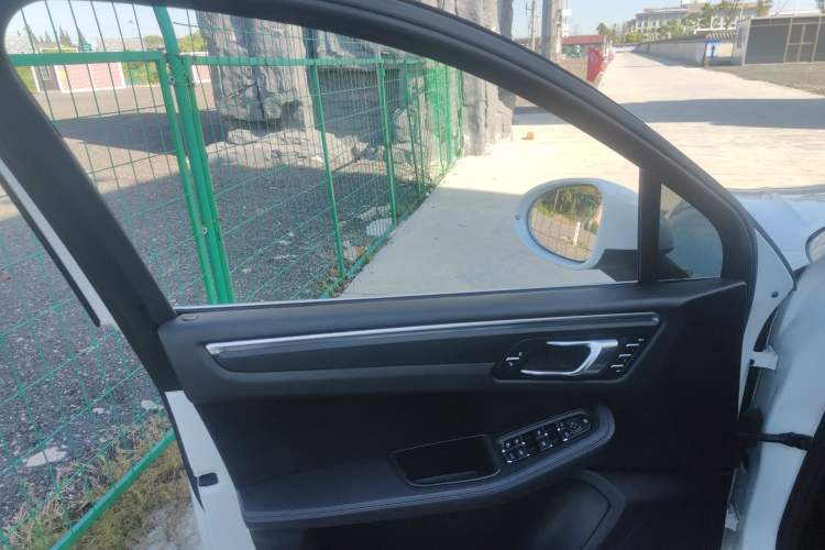 Used Porsche Macan 2014 Macan 2.0T
