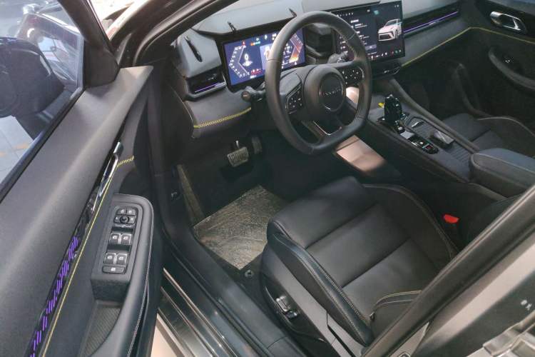 Used Lynk & Co 03 2023 1.5TD DCT JingPro
