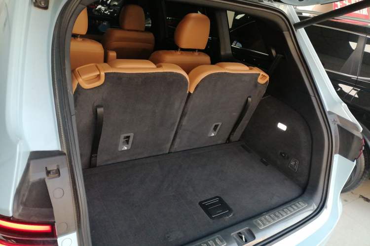 Used Li Auto ONE 2020 Extended-Range 6-Seater Version
