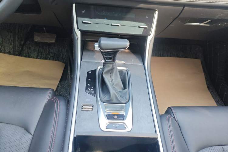 Used Changan CS75 2022 Blue Whale Edition 1.5T DCT Prestige Model
