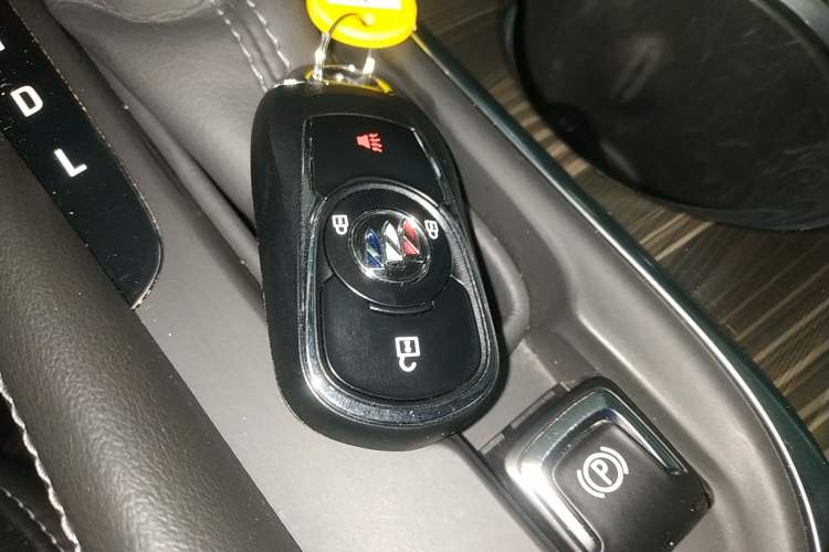 Used Buick Envision 2020 20T Two-Wheel Drive Elite Version