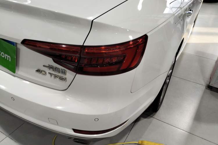 Used Audi A4L 2017 40 TFSI Style Edition
