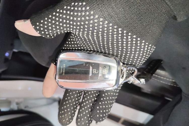 Used Toyota RAV4 2021 Dual-Engine 2.5L E-CVT Two-Wheel Drive Elite Edition
