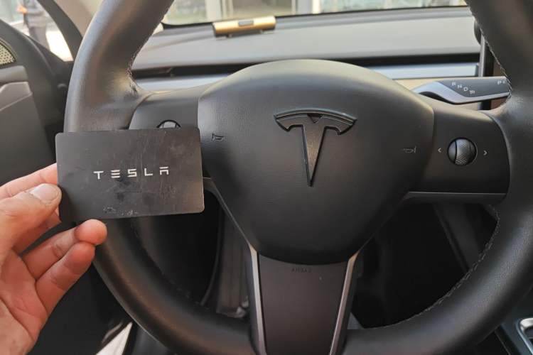 Used Tesla Model Y 2022 Rear-Wheel-Drive Version
