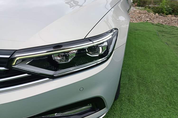 Used Volkswagen Magotan 2020 330TSI DSG Luxury Edition
