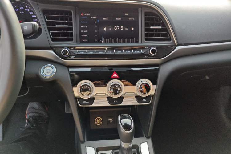 Used Hyundai Elantra 2019 1.5L CVT ZhiXuan – Elite Version
