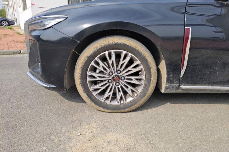 Used Hongqi H5 2023 1.5T DCT Smart Connect Flagship Edition
