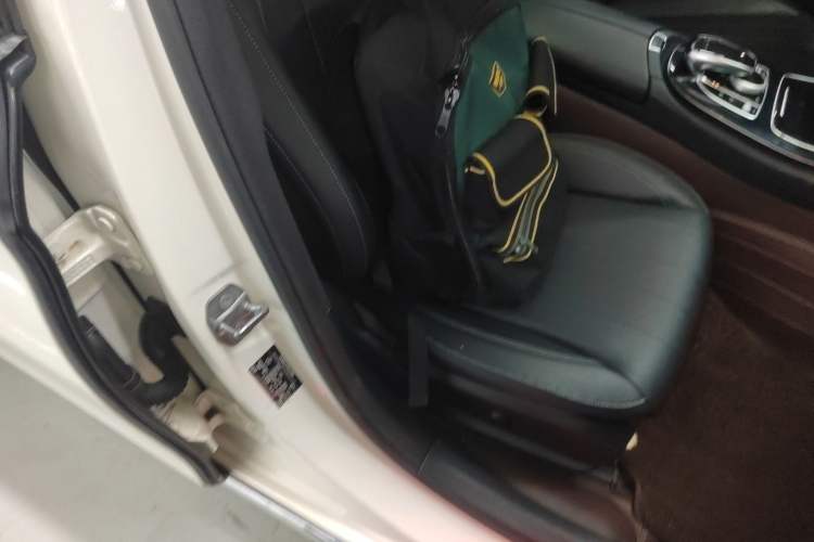 Used Mercedes-Benz E-Class 2016 E 300 L Luxury Model
