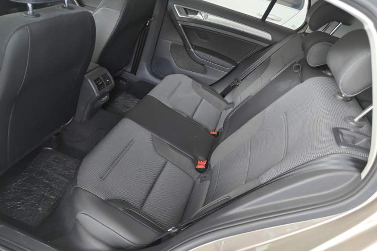 Used Volkswagen Golf 2019 1.6L Automatic Comfort Model China V Standard
