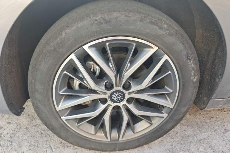 Used BYD Qin PLUS 2024 Honor Edition EV 420KM Leading Model