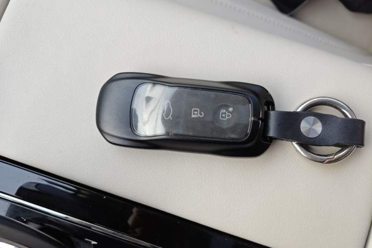 Used Hima AITO M5 2022 Extended-Range Four-Wheel Drive Flagship Edition
