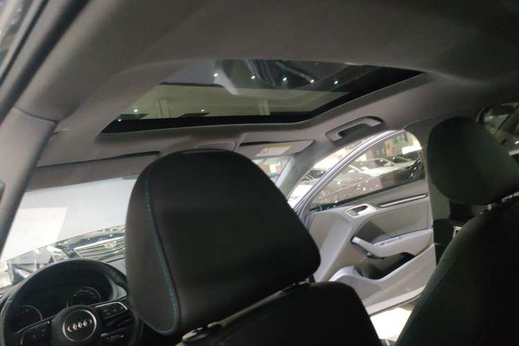 Used Audi A3 2020 Limousine 35 TFSI Fashion Edition China VI Emission Standard
