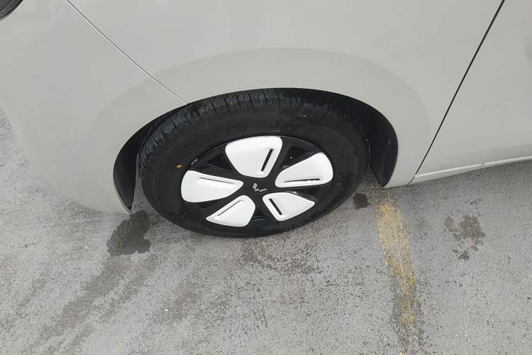 Used Wuling Hongguang MINIEV 2025 Four-Door Version Advanced Edition