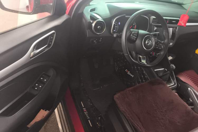 Used MG ZS 2019 1.5L Manual 65-inch Giant-Sized Sunroof Global Edition China VI Standard
