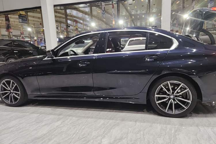 Used BMW 3 Series 2022 Updated 325Li M Sport Package
