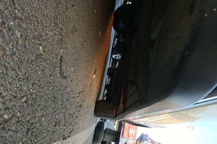 Used Nissan X-Trail 2017 2.5L CVT Leading Edition 4WD
