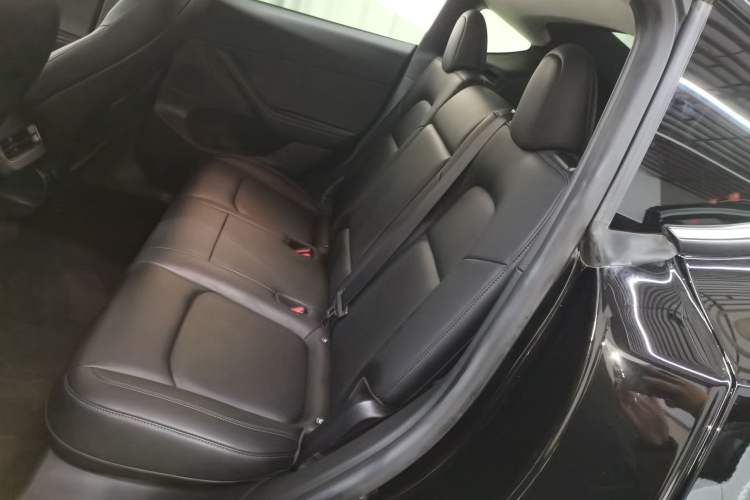 Used Tesla Model Y 2022 Rear-Wheel-Drive Version