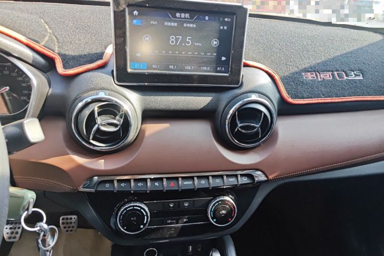 Used  Q35 2016 1.5L Manual Smart Edition
