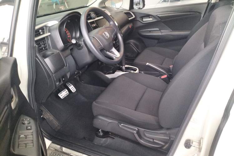 Used Honda Fit 2018 1.5L CVT Comfort Version