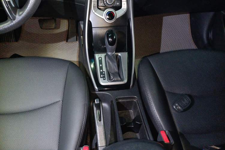 Used Hyundai Elantra 2016 1.6L Automatic Prestige Edition
