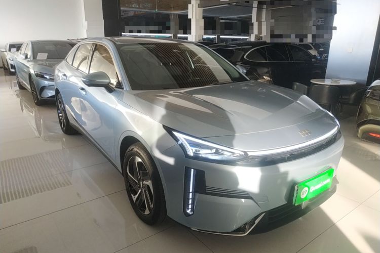 Used  L6 2025 EM-i 140km Starship Edition