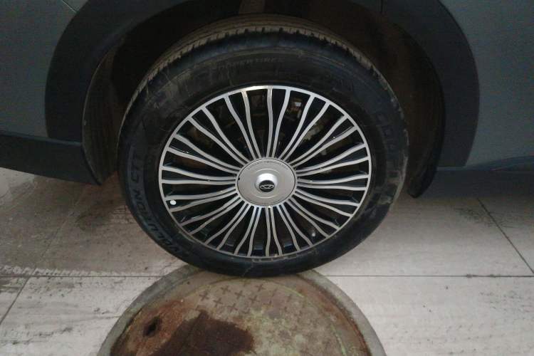 Used Chery Tiggo 8 L 2024 2.0T Two-Wheel Drive Prestige Version 5 Seats