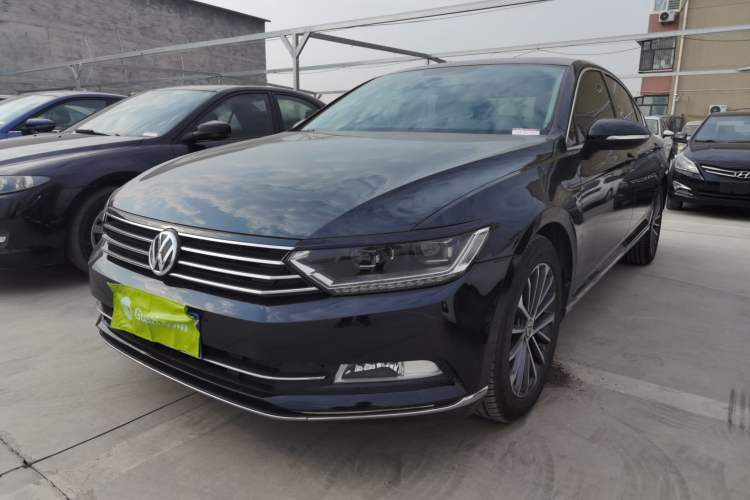 Used Volkswagen Magotan 2018 330TSI DSG Advanced Model