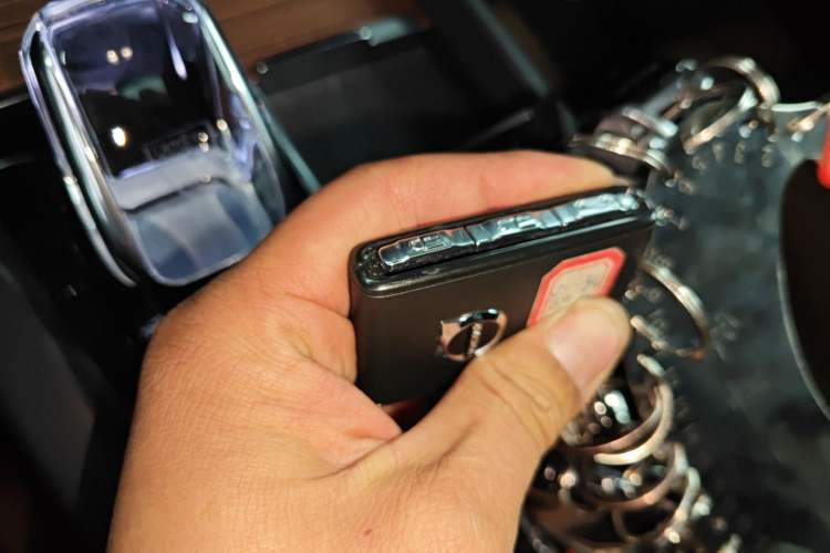 Used Volvo XC60 2025 B5 Four-Wheel Drive Smart & Advanced Luxury Edition
