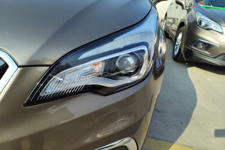 Used Buick Envision 2014 28T Four-Wheel Drive Elite Model
