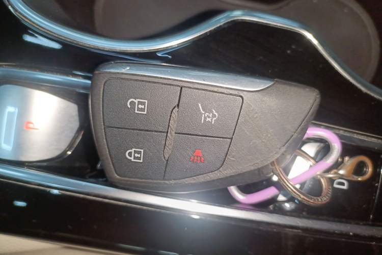 Used Buick Envision 2020 Encore S 652T All-Wheel-Drive Avenir
