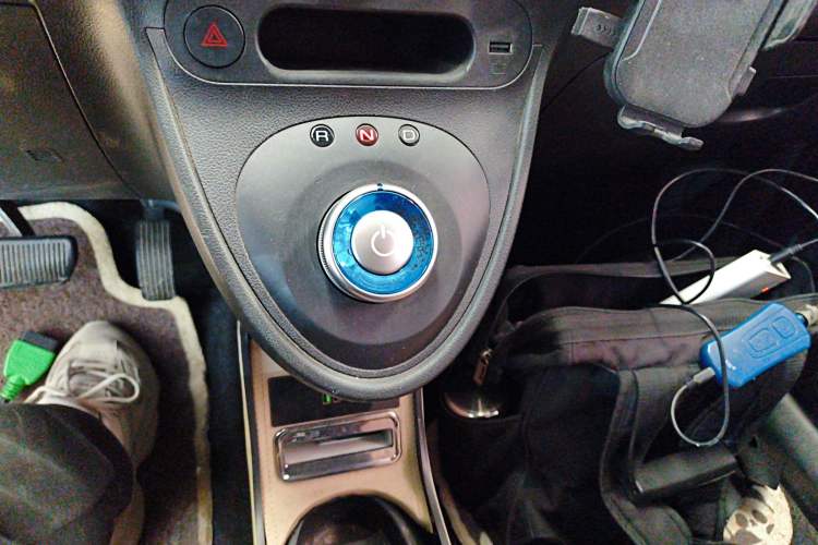 Used ORA Black Cat 2021 301 km Basic Version