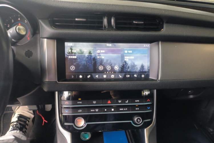 Used Jaguar XFL 2019 XFL 2.0T 200 PS Two-Wheel-Drive Elite Edition
