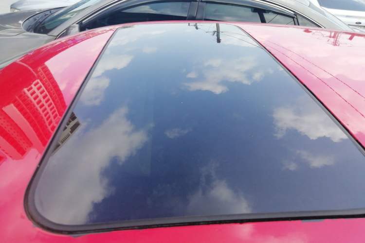 Used Skoda Rapid Spaceback 2016 Revised 1.6L Automatic Chuanxing Version
